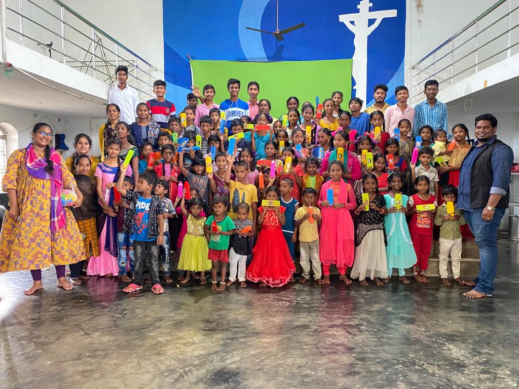 Sundayschool%20and%20teachers.jpg